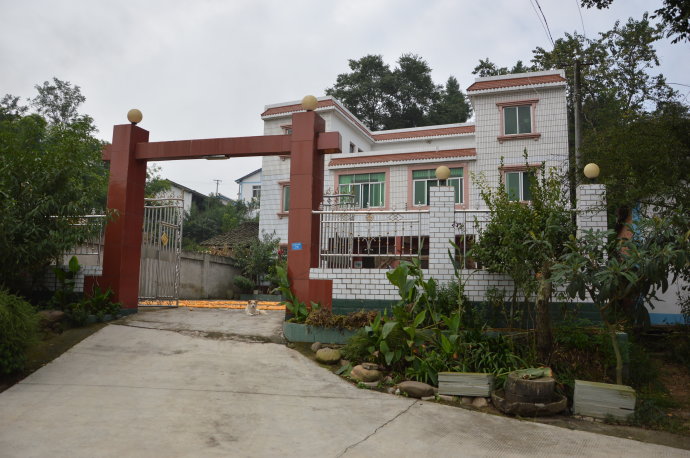 001mzZu6gy6Mllmtqre18&690