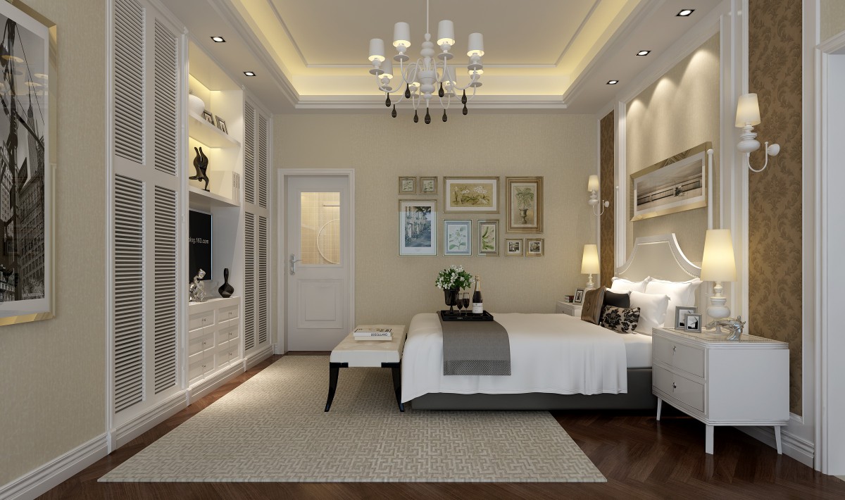 家具的选择，与硬装修上的欧式细节应该是相称的，选择深色、带有西方复古图案以及非常西化的造型的图案家具，与大的氛围和基调相和谐。			
