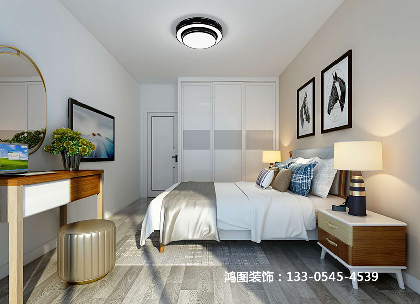 烟台装修—逸城山色111平米现代简约风格效果图 整体空间以灰色为主色调，搭配木色的家具以及墙板，原本有点偏冷的灰色增加一些木色顿时让整个空间多了一丝温暖，灰色系现在非常流行，而且很好搭配，整体给人一种深邃、宁静、高雅、神秘感觉。