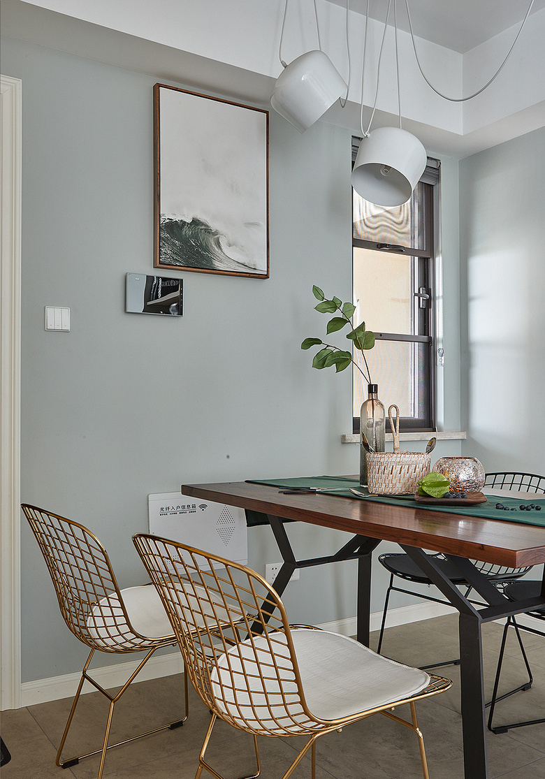 鸿图装饰 烟台室内装修案例  简约风格