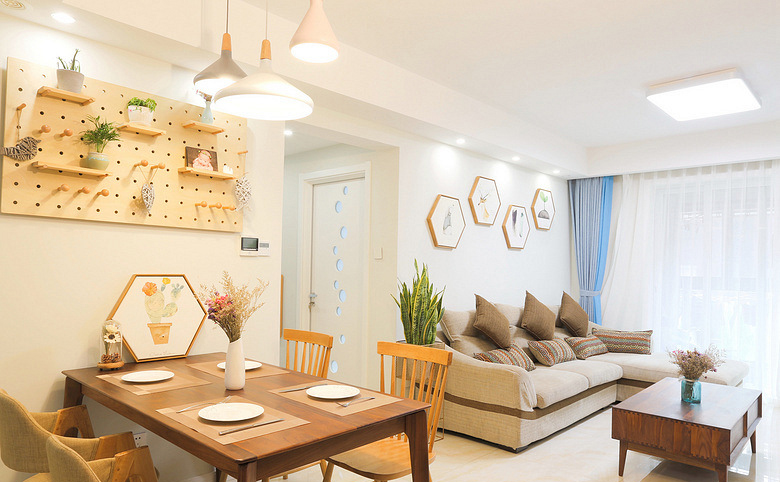 简约风格装修案例  鸿图装饰