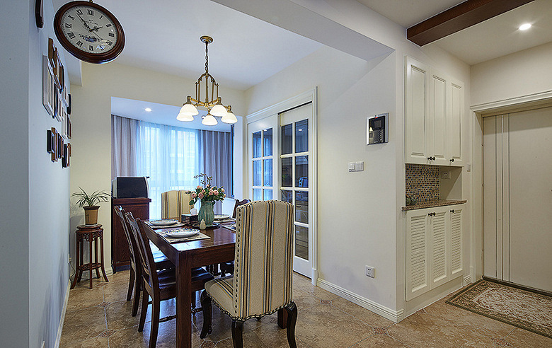 美式风格装修案例 鸿图装饰