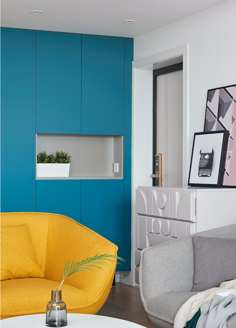 现代简约：可以色彩斑斓，亦可以庄重文雅。