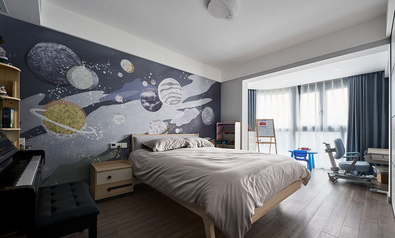 烟台装饰设计案例：多重元素组合的风格 他的家很高级！