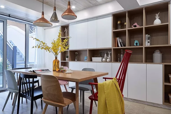 鸿图装饰  烟台家装  定制餐边柜