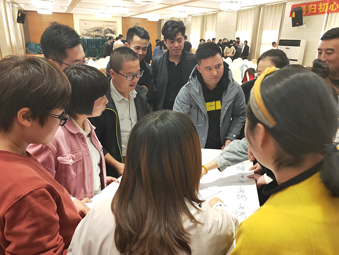 鸿图装饰 烟台装修公司